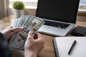 Quel est le salaire moyen aux etats unis ?